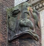 Dierfiguren (terracotta, W.C. Brouwer).
              <br/>
              Marcel Westhoff, mei 2016